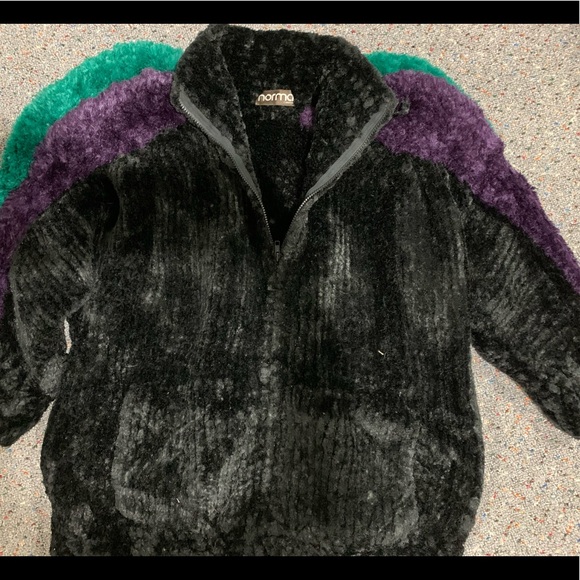 Norma of Toronto Sweater Jkt - Picture 1 of 5